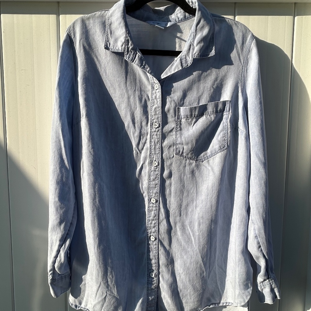 Old Navy button up Denim/Chambray oversized